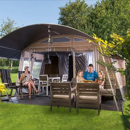 Country Camp Camping Lei Suves Roquebrune-sur-Argens
